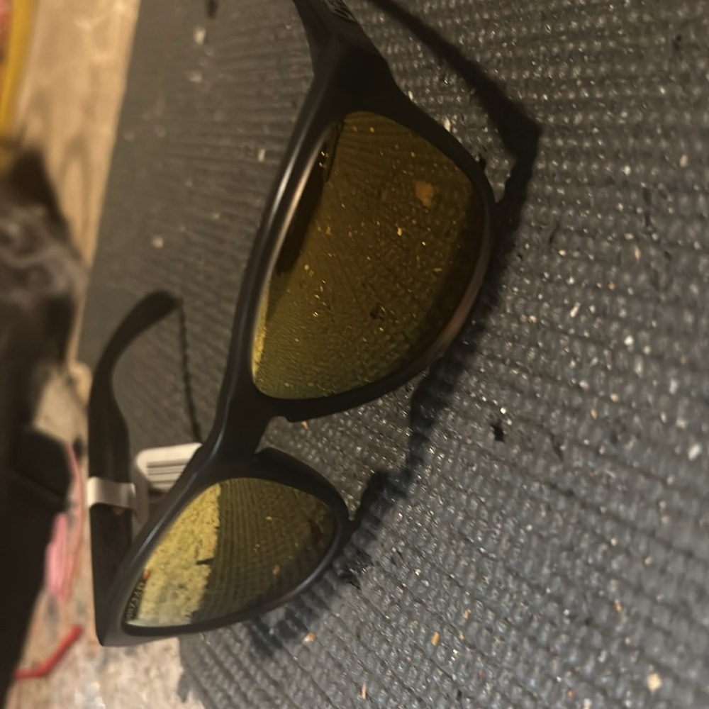 Oakley Youth Frogskins XS Sunglasses - Grey MT - Gold PMZ - NWT